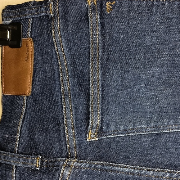 Madewell 9" Mid-Rise Skinny Jeans - Picture 3 of 8